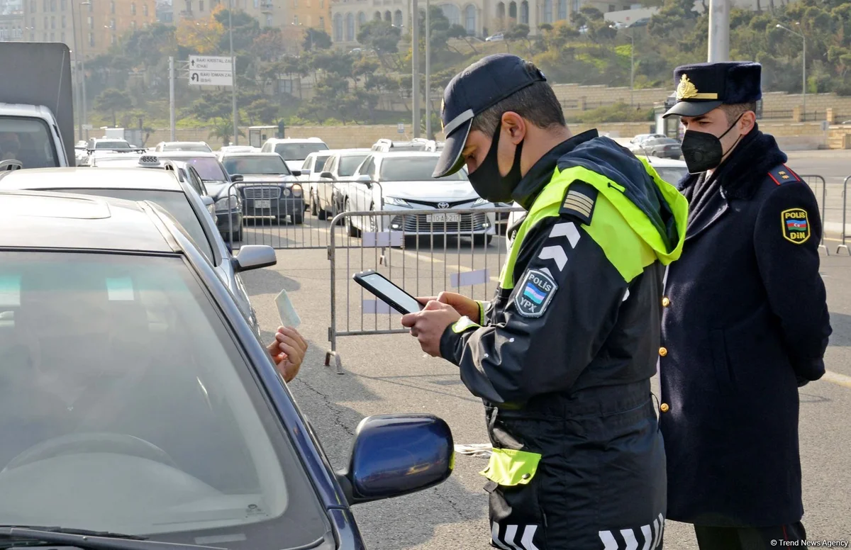 Polis yağışlı havalarda baş verən qəzalarla bağlı ÇAĞIRIŞ ETDİ