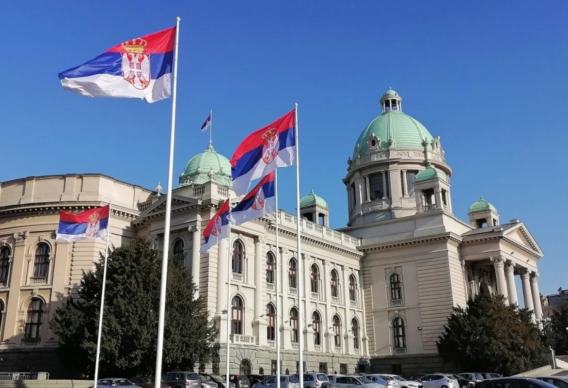 Serbiya parlamentinə xarici agentlər haqqında qanun layihəsi təqdim edilib