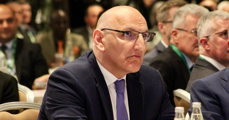 Азербайджан и Россия прилагают усилия для укрепления отношений Эльчин Амирбеков