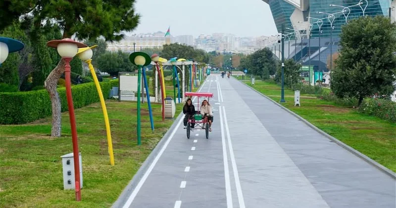 Yeni Bulvarda velosiped yolu açıldı FOTO