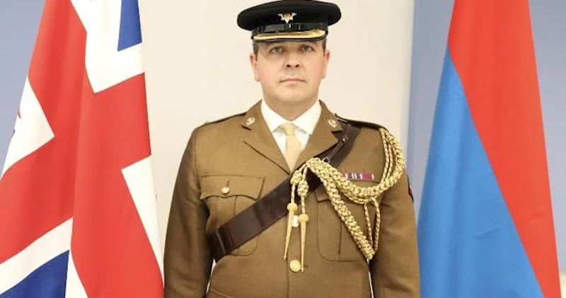 Britaniya Ermənistana hərbi attaşe təyin etdi İlk dəfə