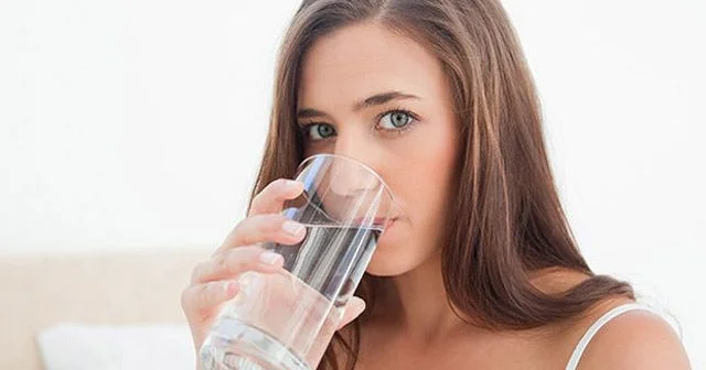 Yatmazdan əvvəl su için