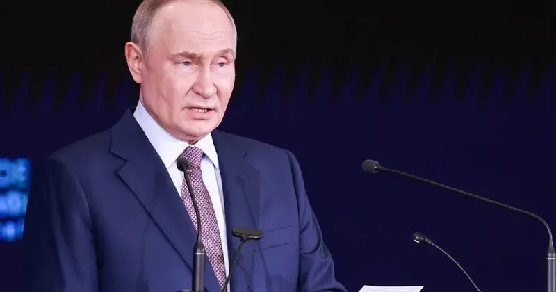 “Rusiya NATO nun verdiyi vədlərin yerinə yetirilməsini tələb edir” Putin