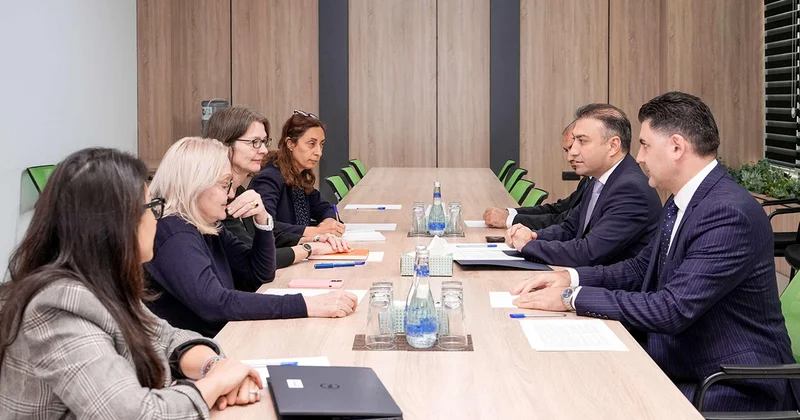 Nazirlikdə Dünya Bankının nümayəndələri ilə görüş oldu Fotolar