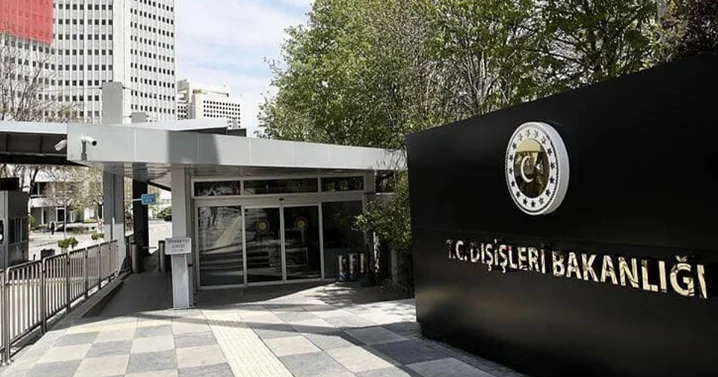 Ukrayna və Rusiya səfirləri Türkiyə XİN ə çağırıldı