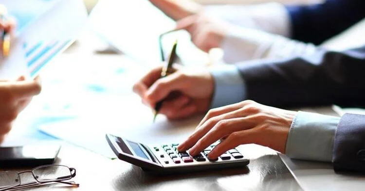 Atalıq məzuniyyəti gündəmdə Valideynlər üçün yeni hüquqlar təklif edilir