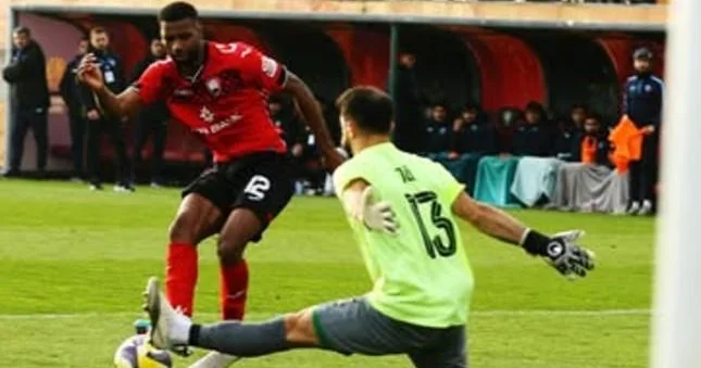 Qəbələdə vurulan qollar Video