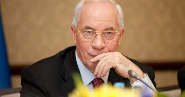 Ukraynada keçmiş baş nazir Azarov qiyabi olaraq 15 il həbs cəzasına məhkum edilib