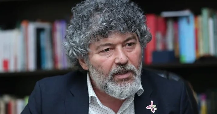 Kitab Mükafatının təsis edilməsi yaxşıdır, amma... Şahbaz Xuduoğlu