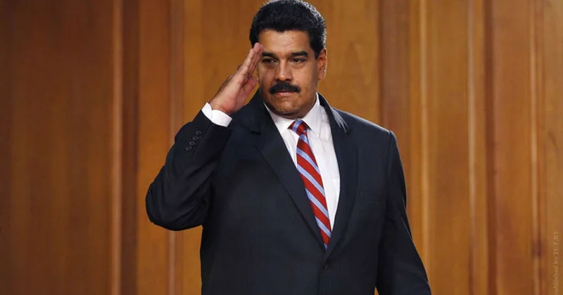 Telefonlarını və gecələdiyi yeri tez tez dəyişir Maduro ölkəni kubalılara tapşırıb