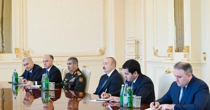 İlham Əliyev: Azərbaycanla Böyük Britaniya arasında müdafiə sənayesi sahəsində əməkdaşlıqla bağlı yeni səhifə açılıb