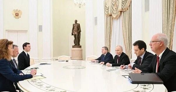 Uitkoff və Kuşnerlə 5 saatlıq görüş məni bezdirdi Putin