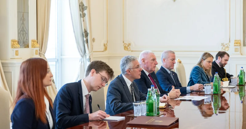 Фергус Оулд: Великобритания гордится укрепляющимися оборонными связями с Азербаджаном Minval Politika