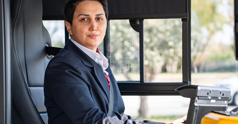 Женщины водители: временная необходимость или новая эра в общественном транспорте? фото