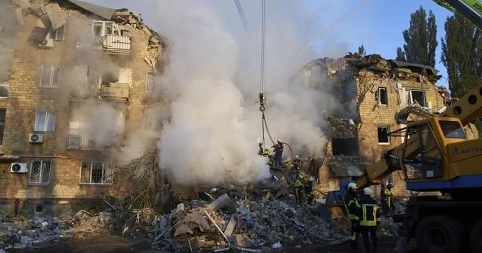 Rusiya infrastruktura hücum etdi! Ukrayna qaranlığa qərq oldu