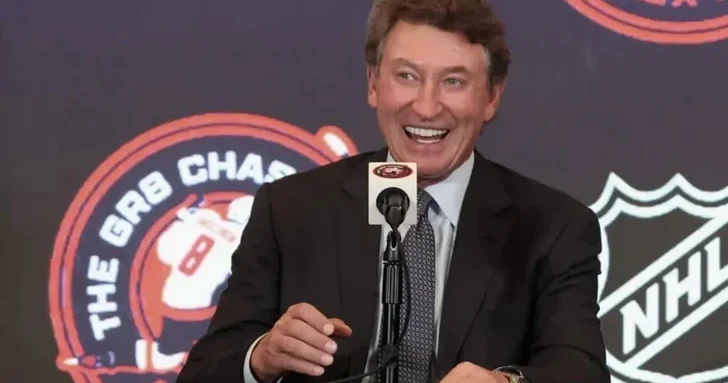 Легенда хоккея Уэйн Гретцки примет участие в церемонии жеребьевки ЧМ 2026