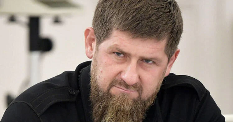 Kadırov açıqladı: Könüllülər Ukrayna cəbhəsinə yollanır