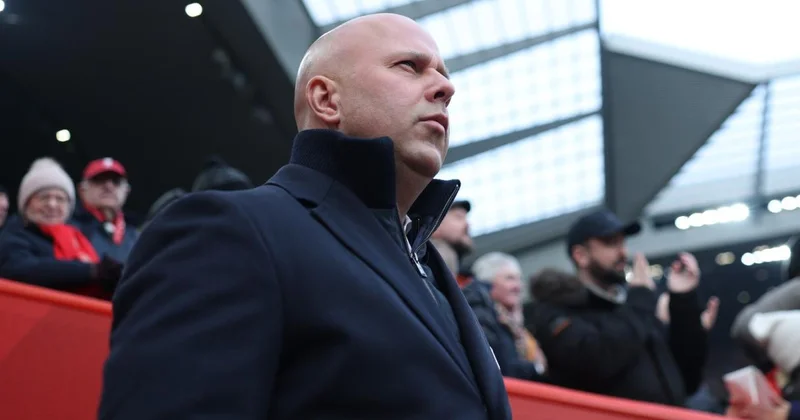 Arne Slot 1:1 lik nəticəni dəyərləndirib