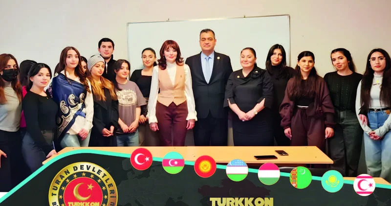TURKKON heyəti ali məktəbdə