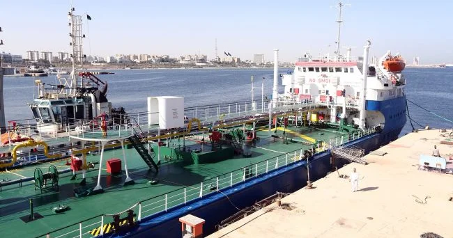 Qara dənizdə tankerlərə hücumlardan sonra sığorta tarifləri 250% artıb