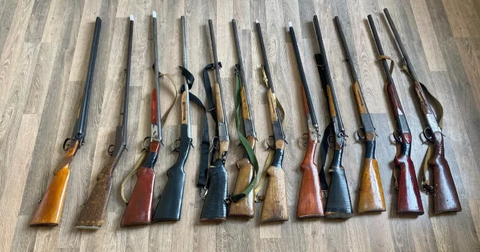 Qanunsuz saxlanılan silah sursat götürüldü