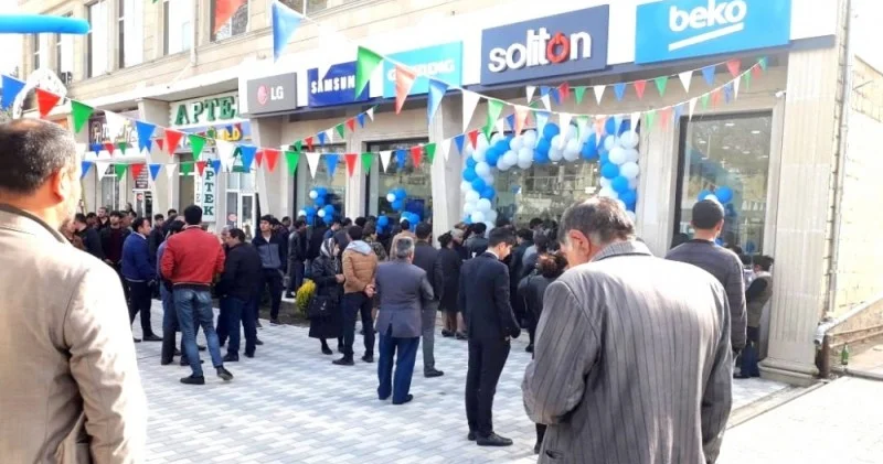 Kreditini ödəyir, amma soyuducusuz qalıb: Alısı 2 aydır gözləyir “Soliton”dan ŞİKAYƏT