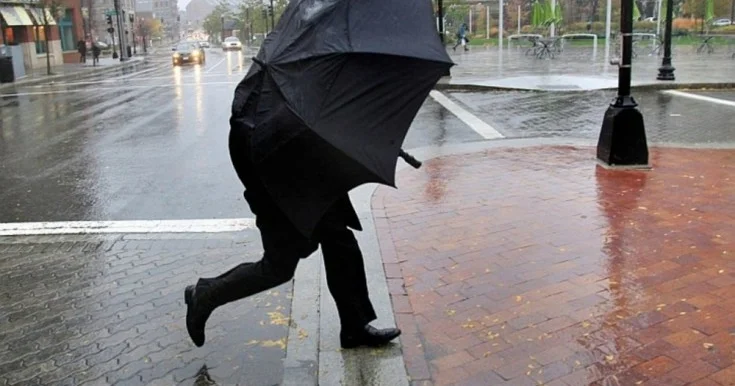 Leysanla bağlı Xəbərdarlıq