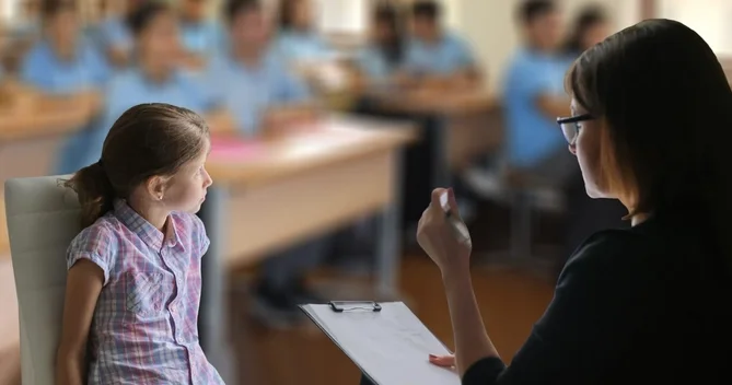 Müəllimin müşahidəsi nevroloji diaqnoz qədər dəyərlidir Həkimdən valideynlərə XƏBƏRDARLIQ