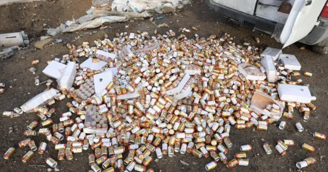 İstehlak üçün yararsız energetik içkilər məhv edildi VİDEO (FOTOLAR)