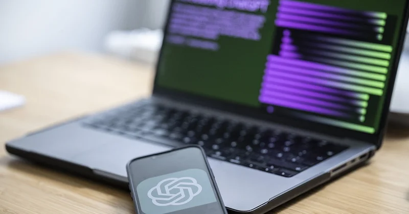 Yaponiyalı məktəbli yeddi milyon insanın şəxsi məlumatlarına çıxış əldə edib