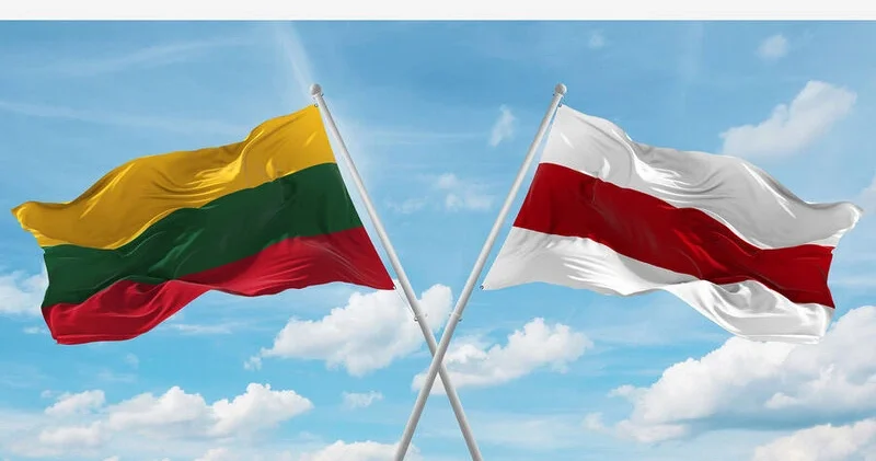 Litva Belarusla hava məkanının bağlanmasının müddətini uzadıb