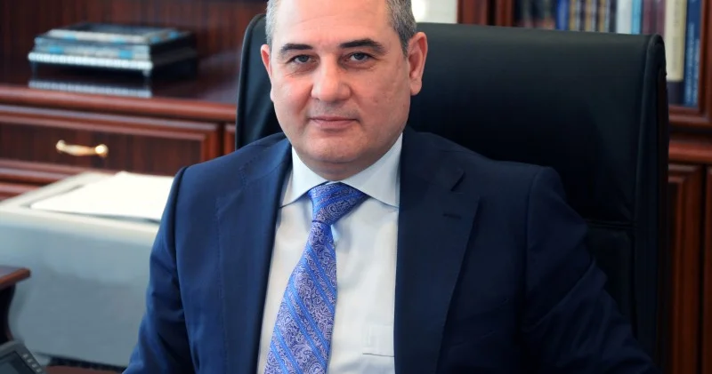 Tahir Budaqov bu şəxsi işdən çıxardı