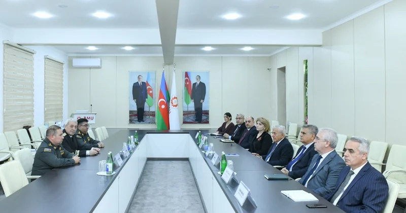 Yaqub Piriyev və Kalin Kalinov müzakirə aparıblar FOTOLAR