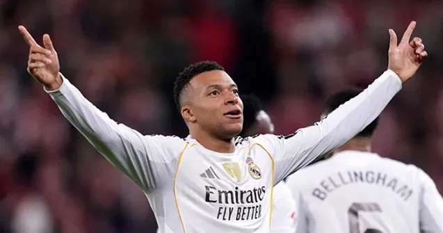 Mbappe şou göstərdi Video