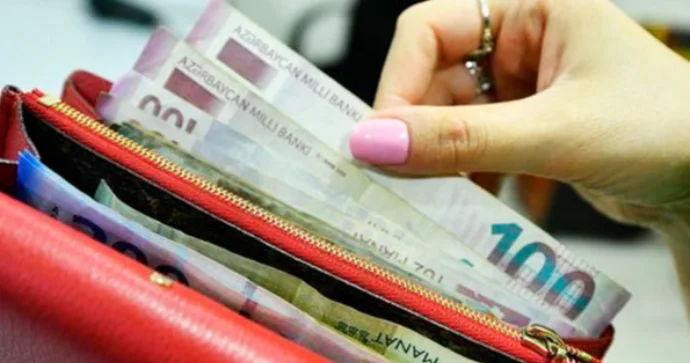 Bu məbləğ pensiyaçılar üçün 245, uşaqlar üçün 260 manat müəyyən edildi