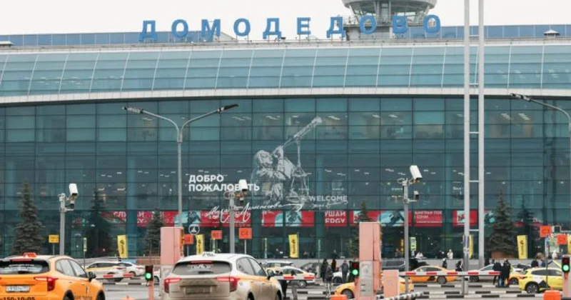 Rusiya təyyarəsi Domodedovo limanına qəza enişi edib