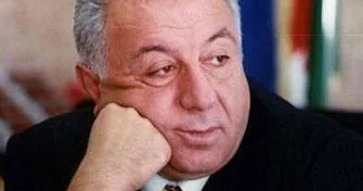 Xəcalətdən fəxarətə... Ölməz ustad Bəxtiyar Vahabzadəyə məktub