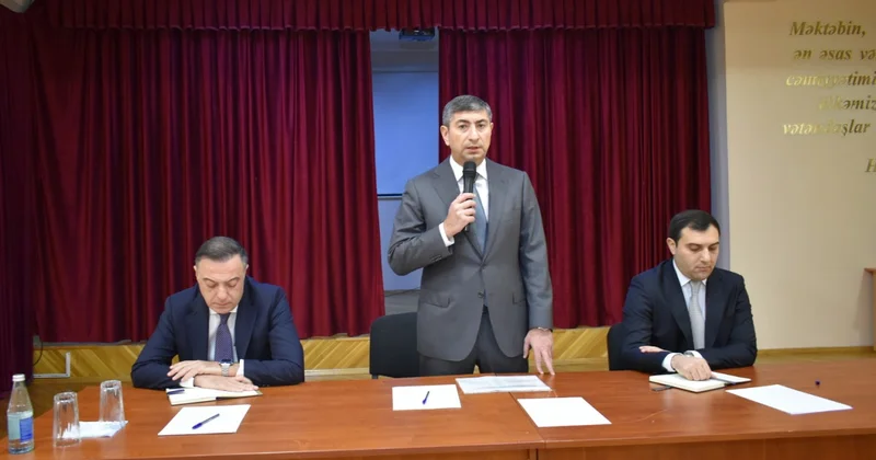 İcra başçısı ərazidə sakinlərlə görüşdü, sual və müraciətlərinə cavab verdi (FOTOLAR)