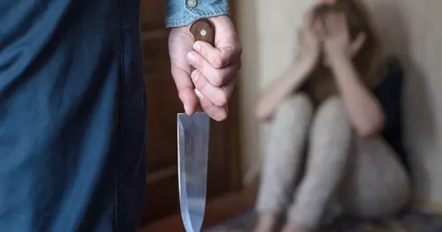 Gəncədə qadın bıçaqlandı: Həyat yoldaşı şübhəli bilinir