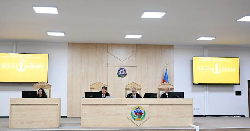 Təqsirləndirilən şəxslərin müdafiəçilərinin çıxışı davam edir Ermənistan vətəndaşlarının məhkəməsi