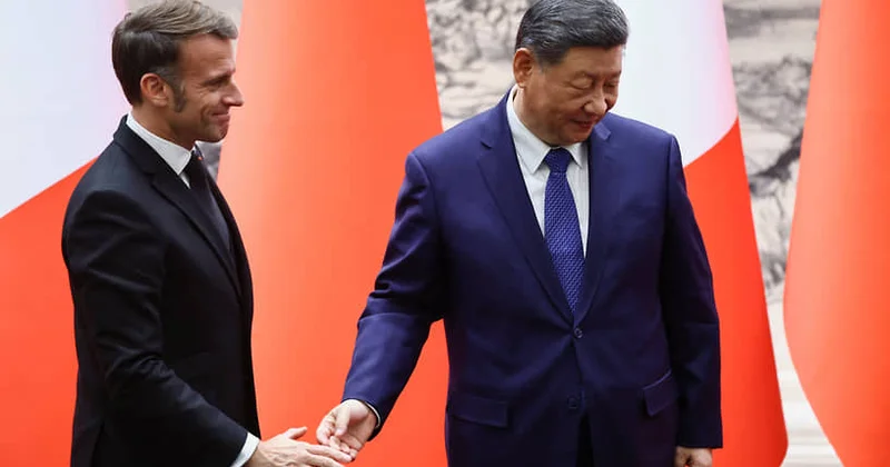 Poçtalyon Makron RAKURS