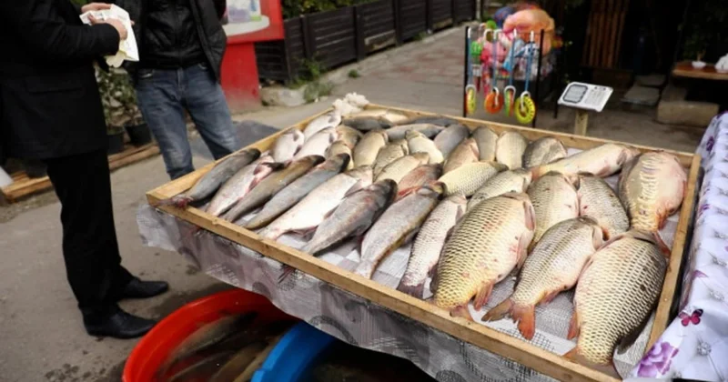 Bakının bu ərazisində qanunsuz küçə satışına qarşı REYD FOTO/VİDEO
