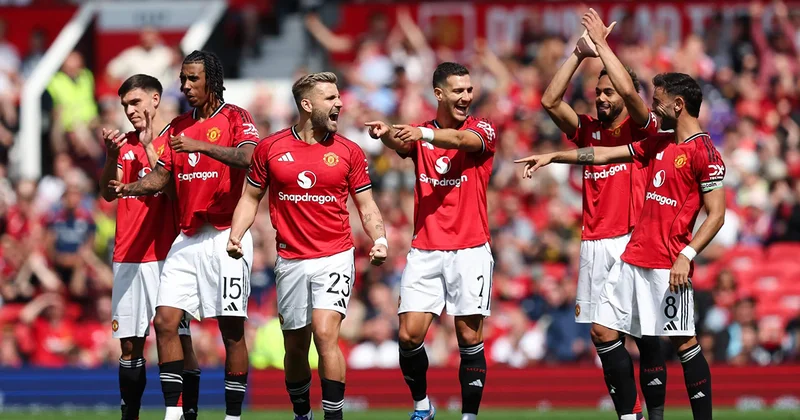 “Mançester Yunayted” qışda onları satacaq