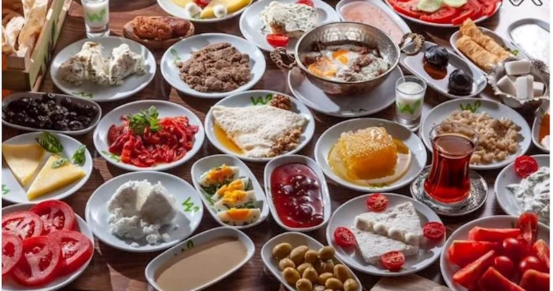 Səhərlər yediyimiz ən pis yeməklər açıqlandı