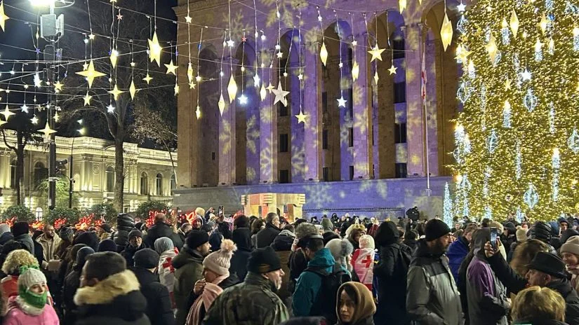 Tbilisidə yeni seçkilərin keçirilməsi tələbi ilə etiraz aksiyası keçirilib Doğru Xəbərlər