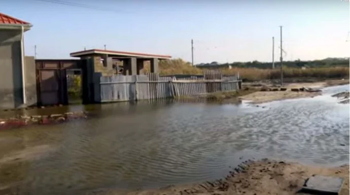 Bakıda qrunt SUYU ARTIR: Səbəb nədir? VİDEO