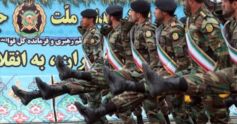 İran İnqilab Keşikçiləri etirazlara qarşı sərt tədbirlərin görüləcəyini açıqladı