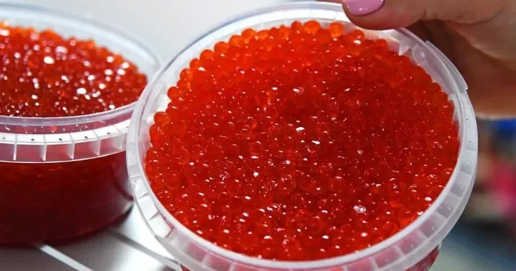 Kimlər qırmızı ikradan imtina etməlidir? Həkim AÇIQLADI