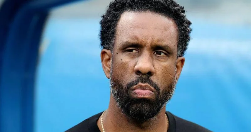 Şotlandiya klubu ötən ay anlaşdığı baş məşqçinin müqaviləsinə xitam verib