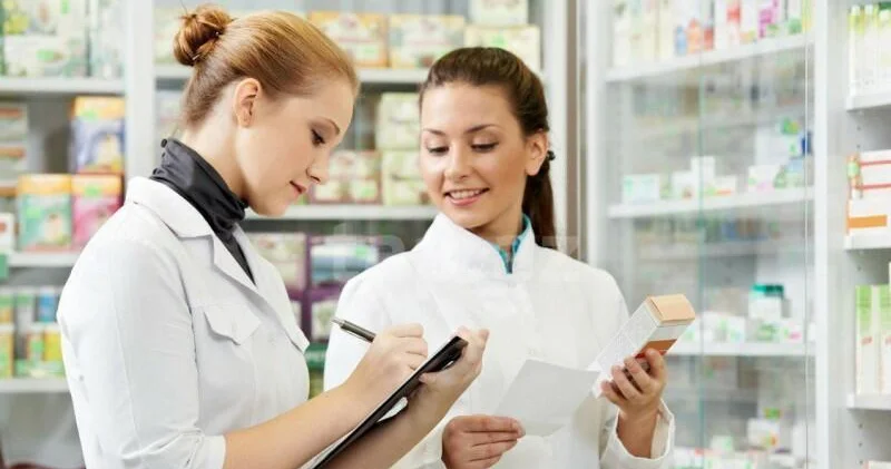 Dərman bazarında bahalaşma dalğası: İdxaldan asılılıq və yeganə çıxış yolu